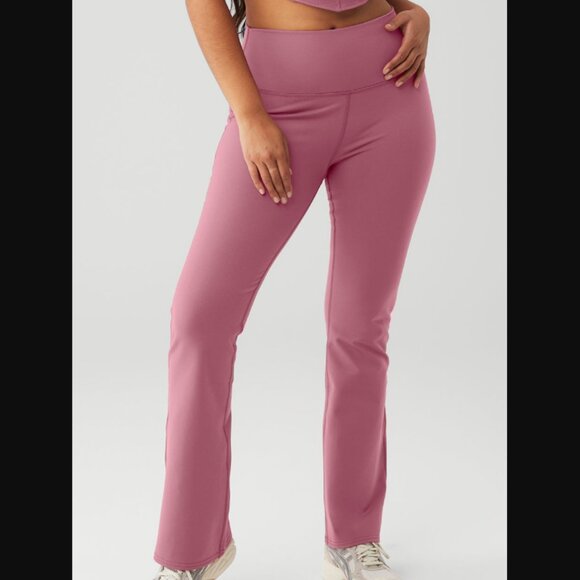 Alo Airbrush High-Waist 7/8 Bootcut Legging in Mars Clay Size Medium - Picture 1 of 5